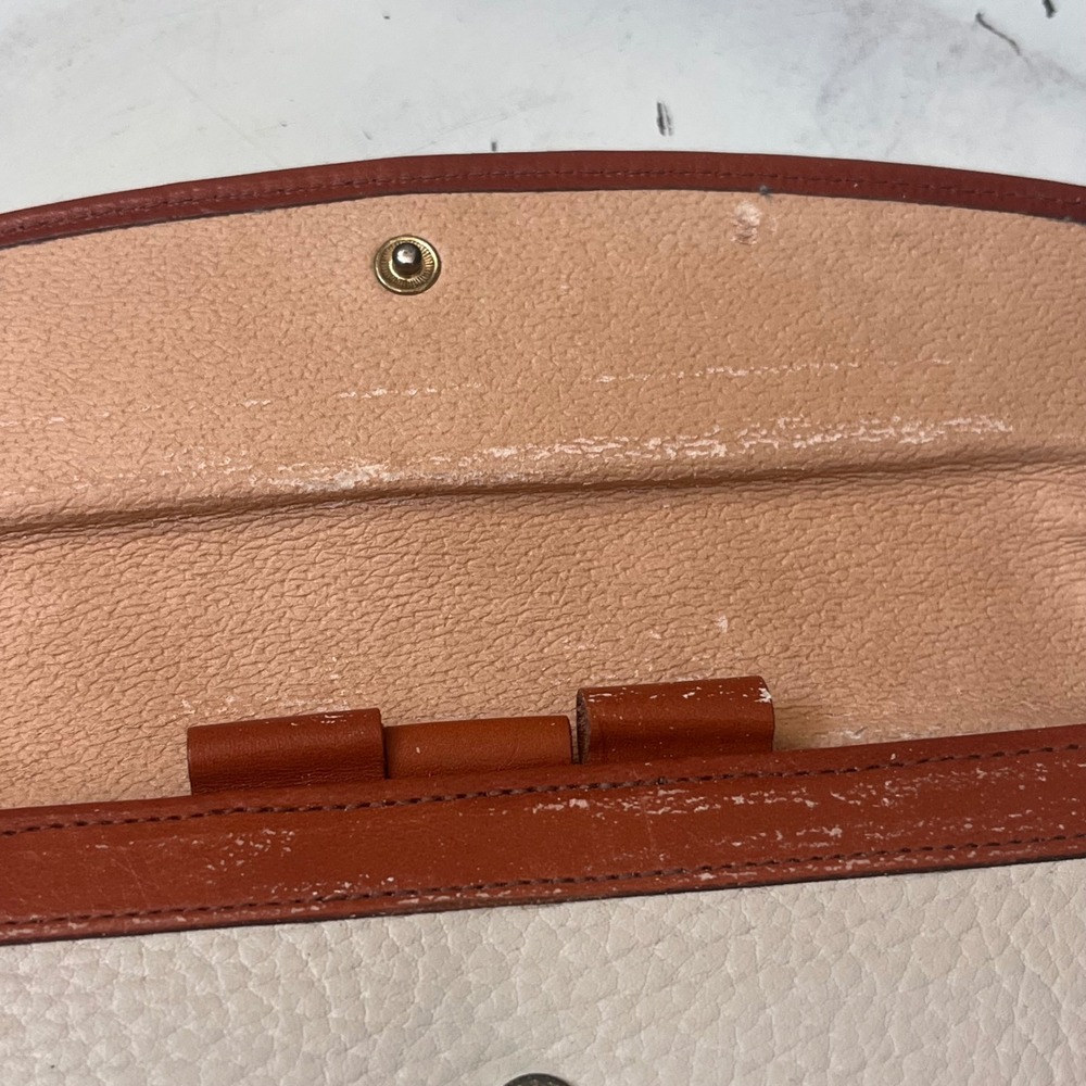 Vintage Dooney & Bourke AWL Checkbook Wallet Bone British Tan Leather USA - Picture 12 of 12